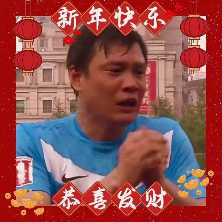 费可欣一眼便看到了叶辰，这场景如她第一次见到叶辰时一样，只不过那时的叶辰是与陈泽楷一起进来，而这次，是一起出去。